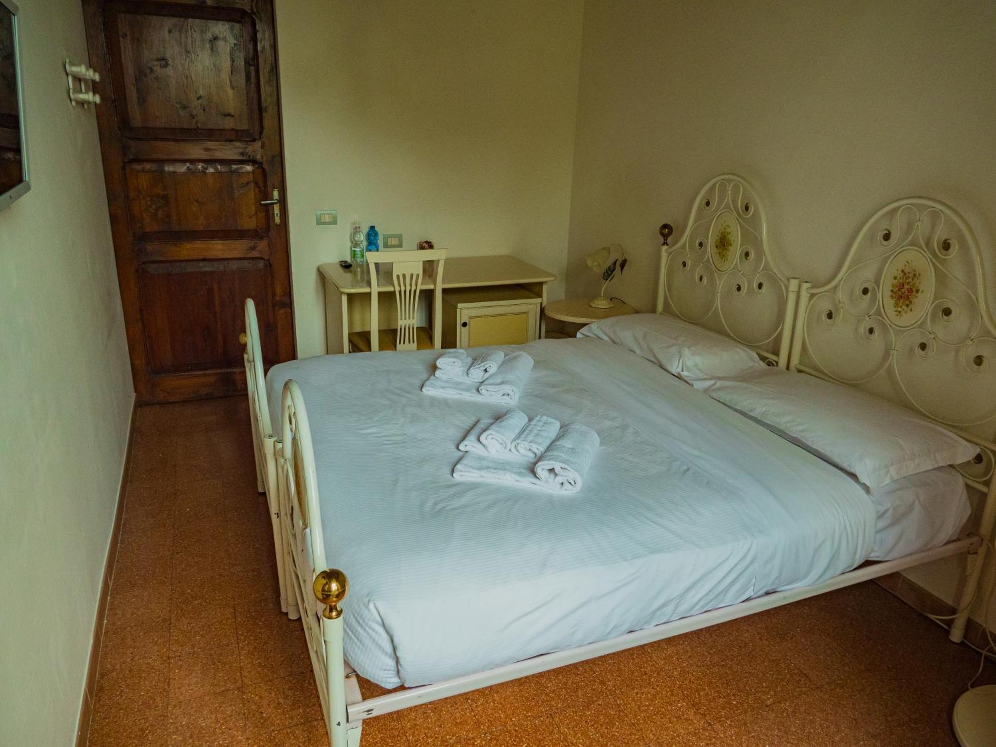 B&B Villa Erika Луго Экстерьер фото