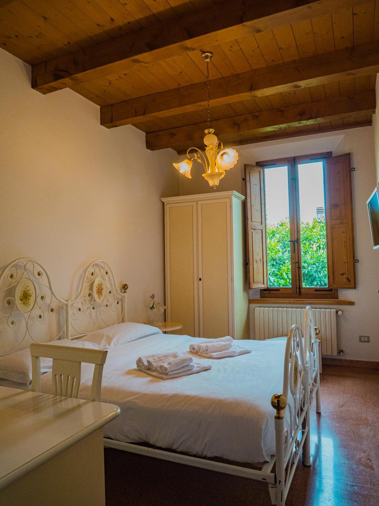 B&B Villa Erika Луго Экстерьер фото