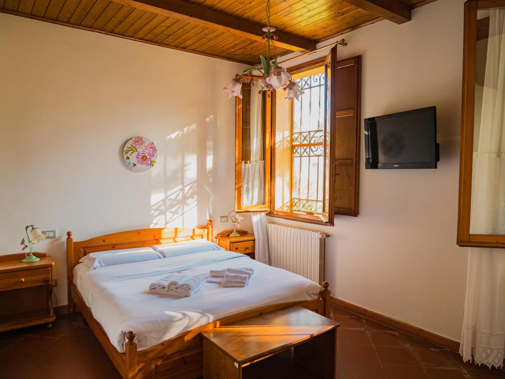 B&B Villa Erika Луго Экстерьер фото
