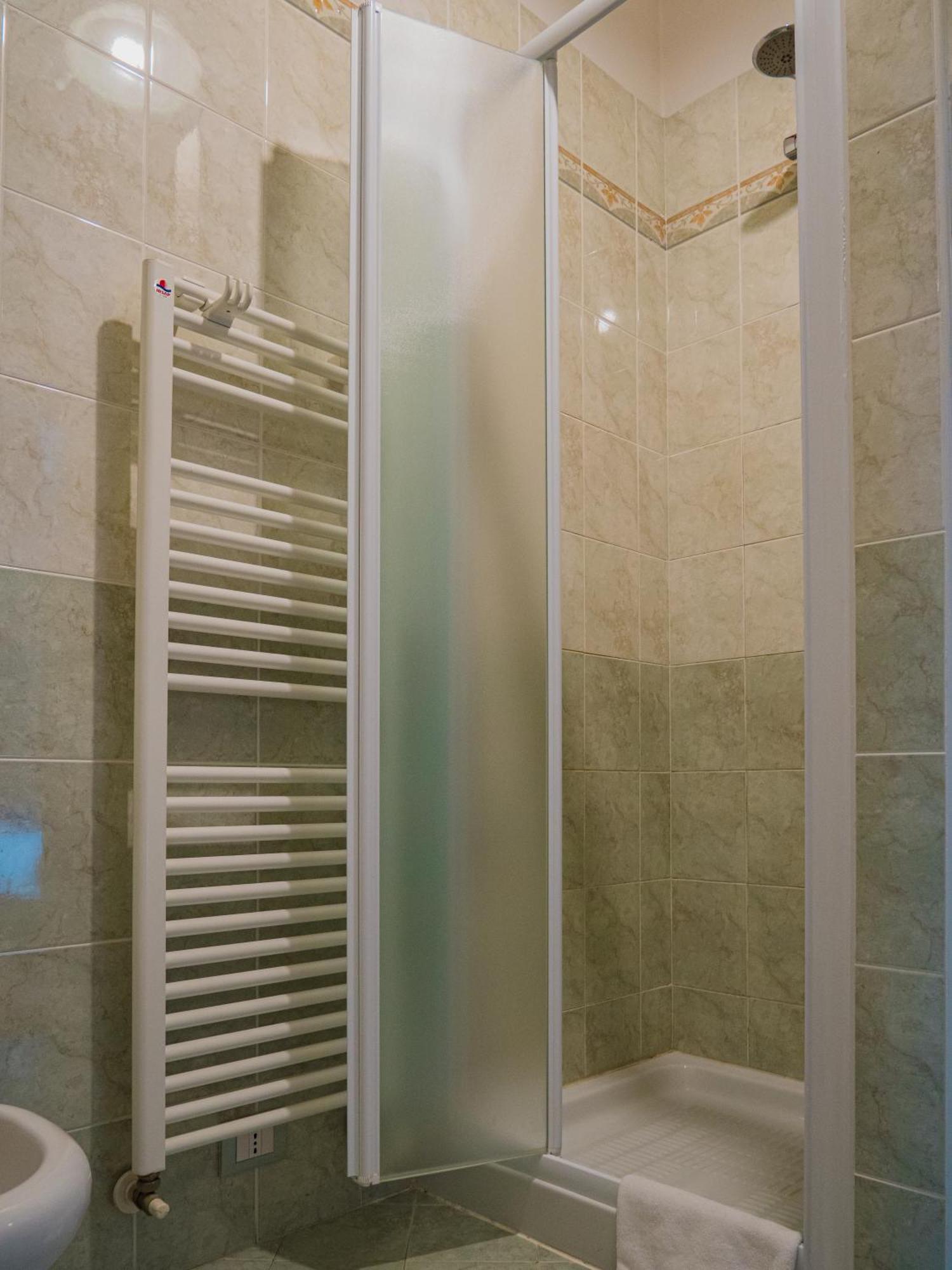 B&B Villa Erika Луго Экстерьер фото